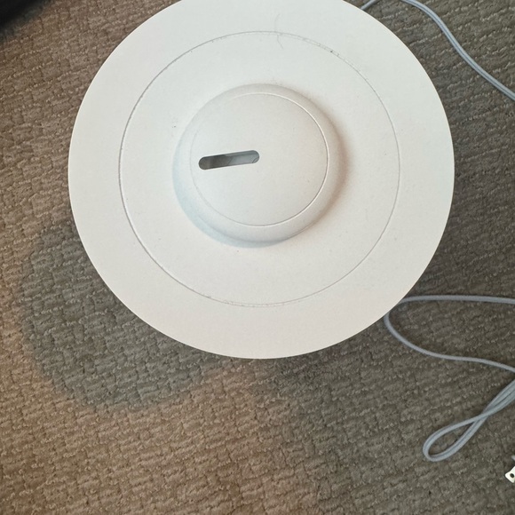 ALO Yoga White Humidifier - Picture 2 of 3